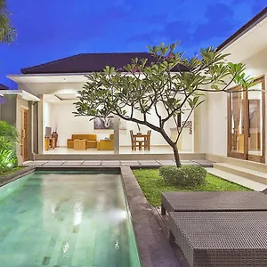 Kubu Manggala Villa